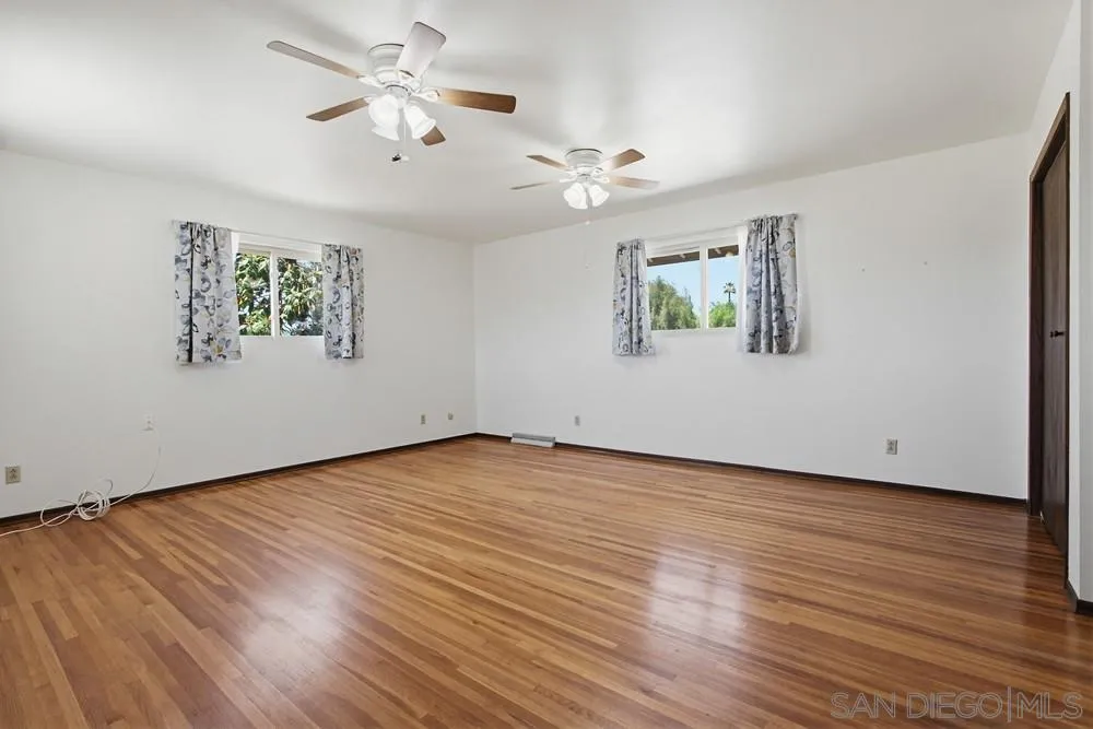 https://cdn.realtyfeed.com/cdn/127/260009000/0d5d94f32f5200be44145d6db0a8b029.webp
