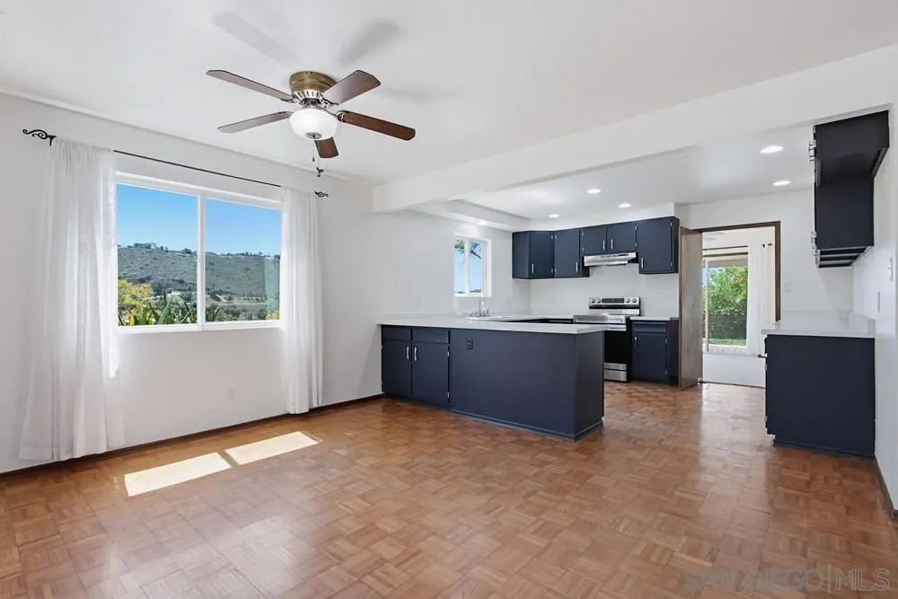 https://cdn.realtyfeed.com/cdn/127/260009000/53bd2135cefd6eff222092ccdf72bbd5.webp