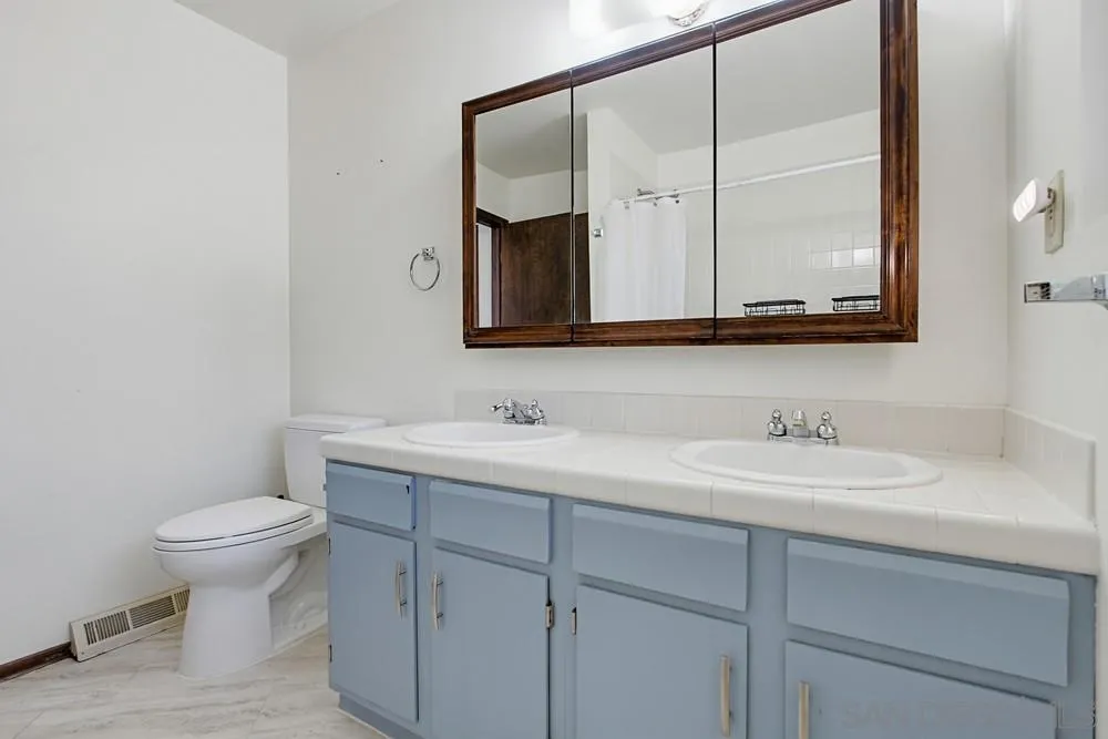 https://cdn.realtyfeed.com/cdn/127/260009000/9306dbfa144157837e2168c6d4521356.webp