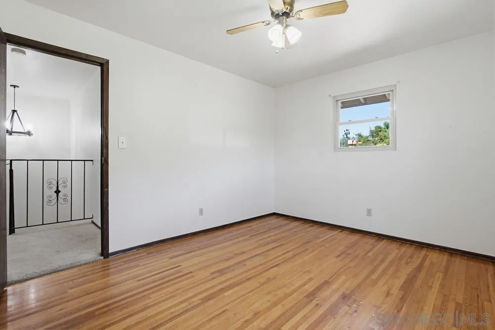 https://cdn.realtyfeed.com/cdn/127/260009000/b7b91f436fa994c9296f475025f5e7d8.webp