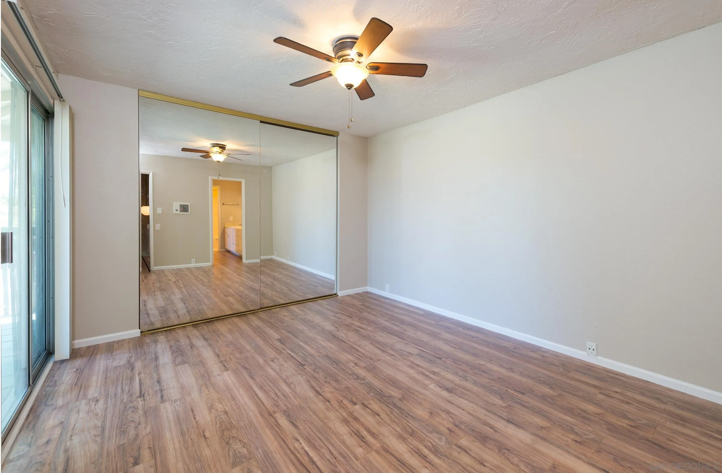 Photo #17: 260009003 Listing: Photo #17