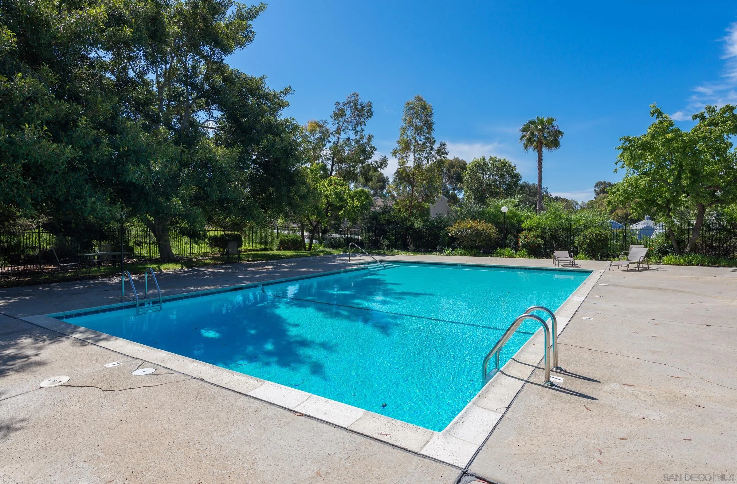 Photo #26: 260009003 Listing: Photo #26