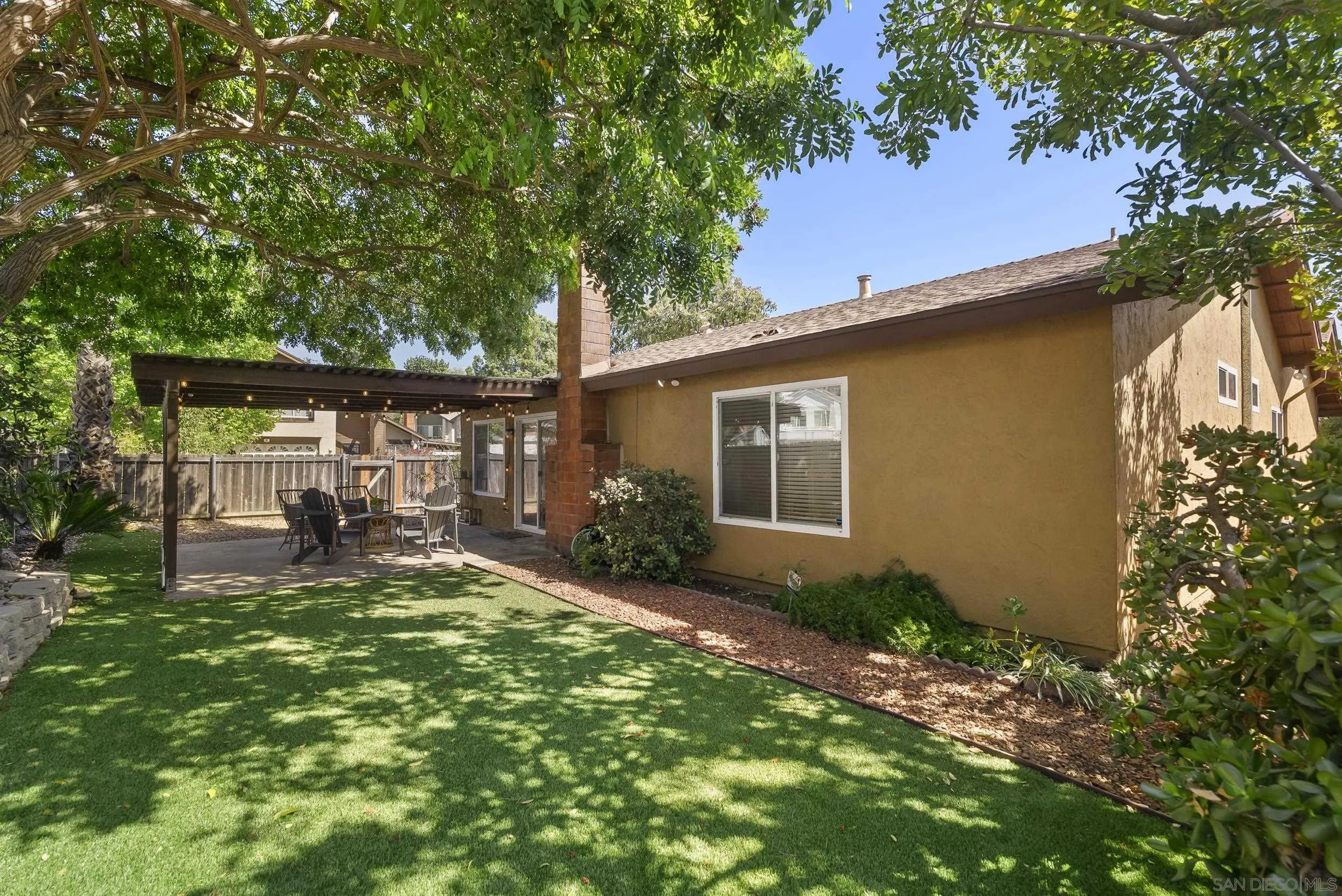 https://cdn.realtyfeed.com/cdn/127/260009005/f952fb1c9a0f440534a3274012000d48.webp