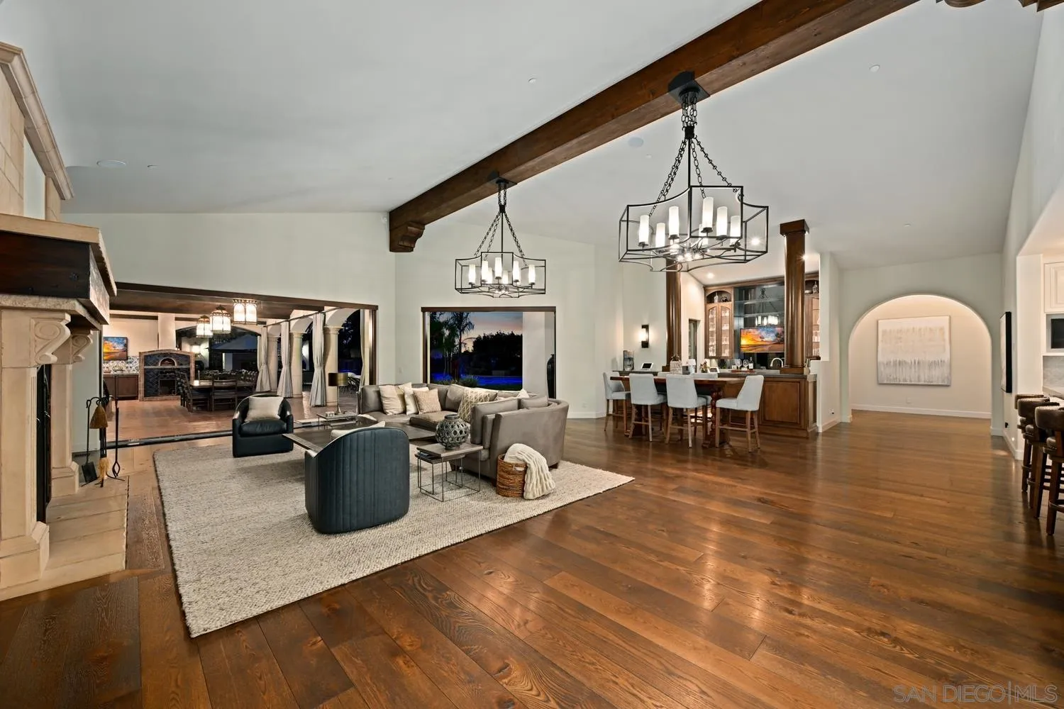 https://cdn.realtyfeed.com/cdn/127/260009008/110be16b0bb7d6b54e5fe6a68a56a414.webp