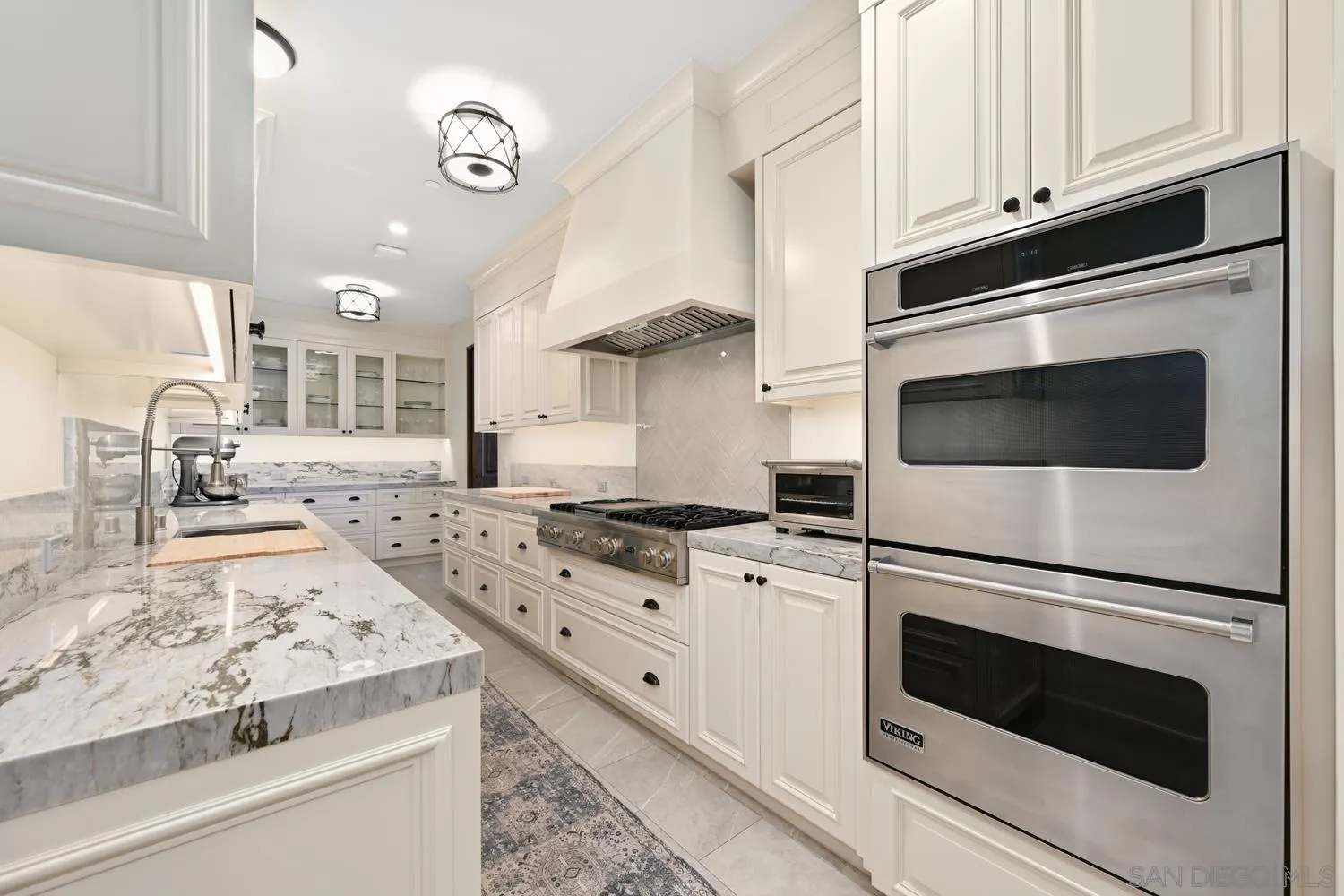 https://cdn.realtyfeed.com/cdn/127/260009008/3dba7cfbb92de99bee3fb13829f5f23f.webp