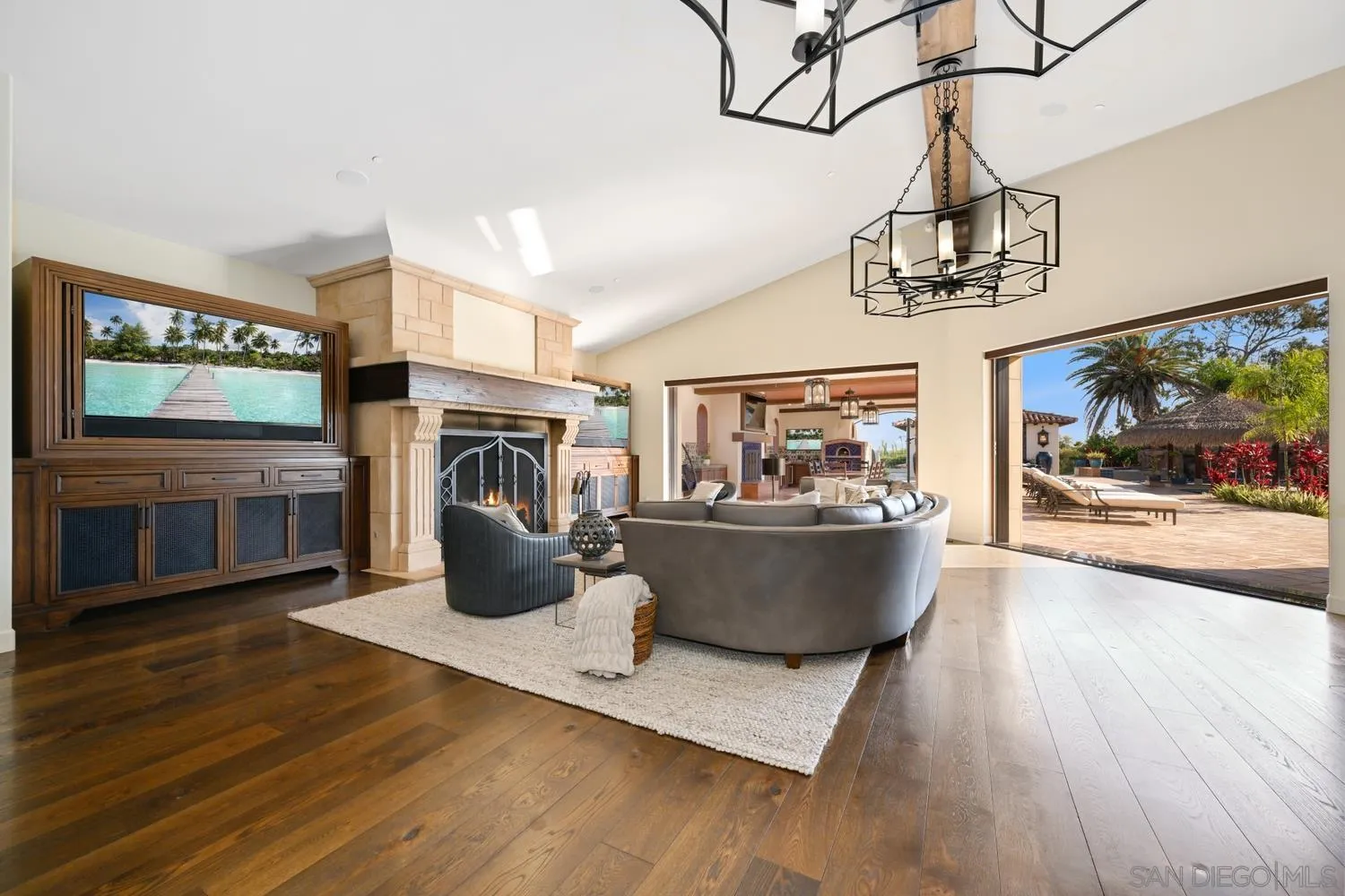 https://cdn.realtyfeed.com/cdn/127/260009008/a3034f12606ce6bb908f5c62c466b87e.webp