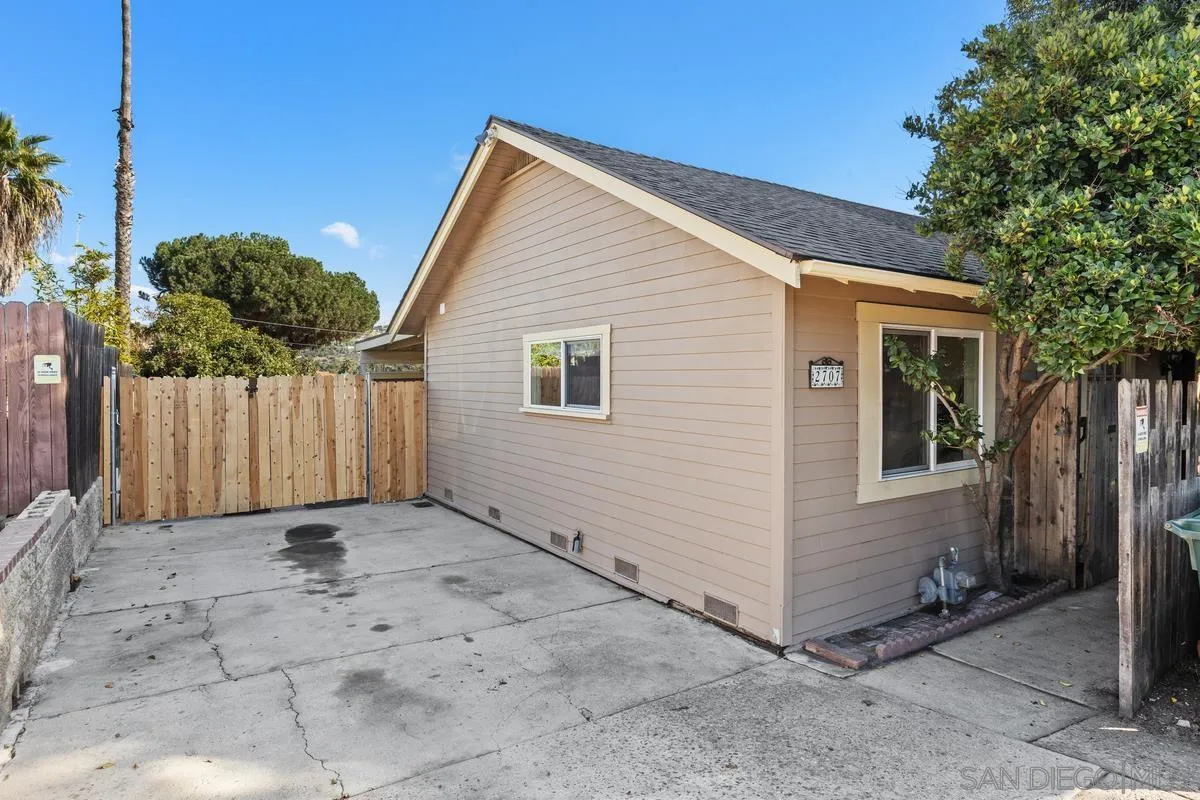 https://cdn.realtyfeed.com/cdn/127/260009015/028645a7c8fe0bd980d839c07ee9c9a6.webp