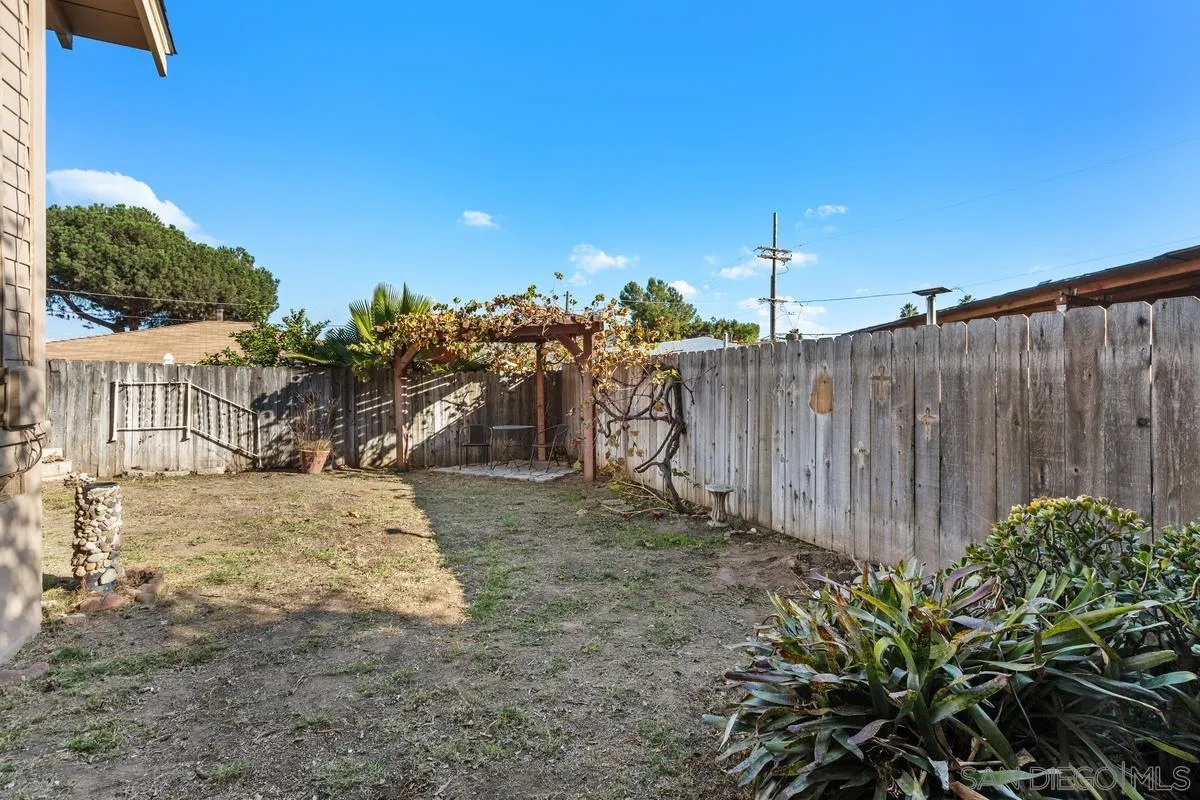 https://cdn.realtyfeed.com/cdn/127/260009015/59478399d46017a1c24b0530cf07eabf.webp