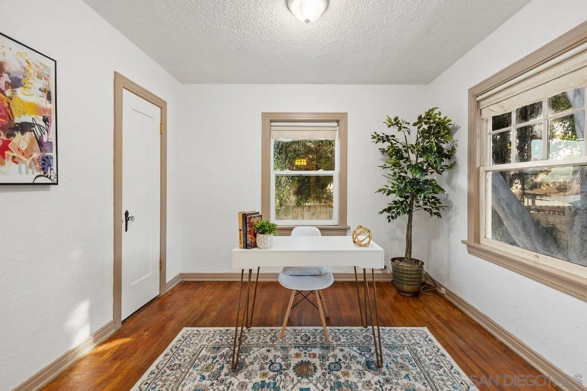 https://cdn.realtyfeed.com/cdn/127/260009015/f45b8e002fa5fe546c3c60f9fb5c0e26.webp