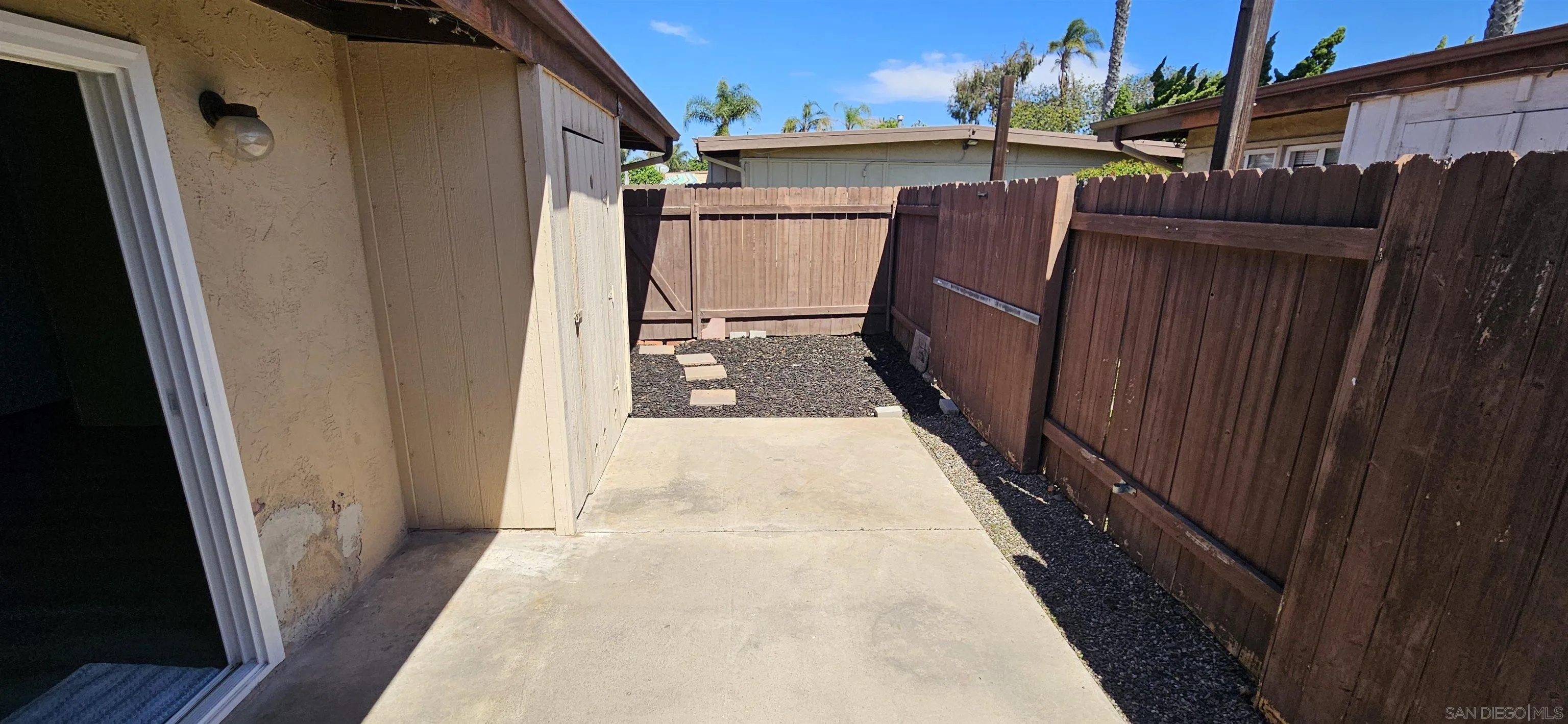 Photo #12: 260009020 Listing: Photo #12