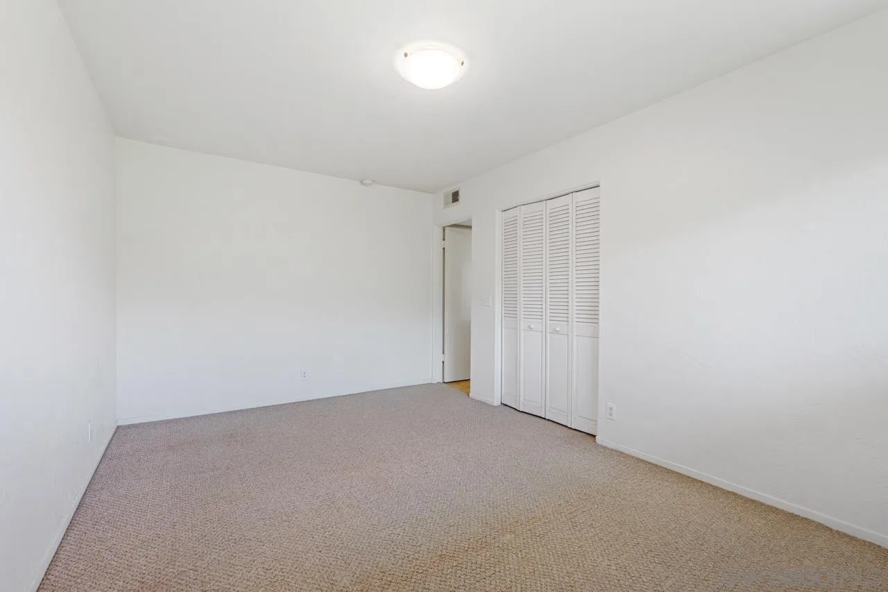 https://cdn.realtyfeed.com/cdn/127/260009027/ae1194000ca580255884ef4fdf49532d.webp