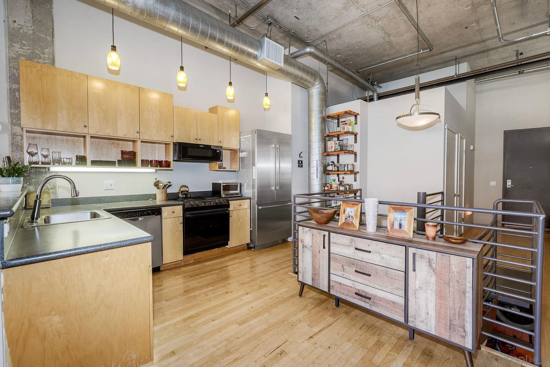 Photo #4: 260009028 Listing: Photo #4