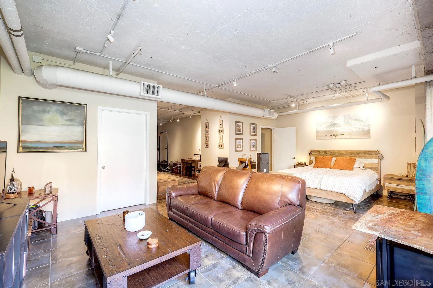 Photo #20: 260009028 Listing: Photo #20