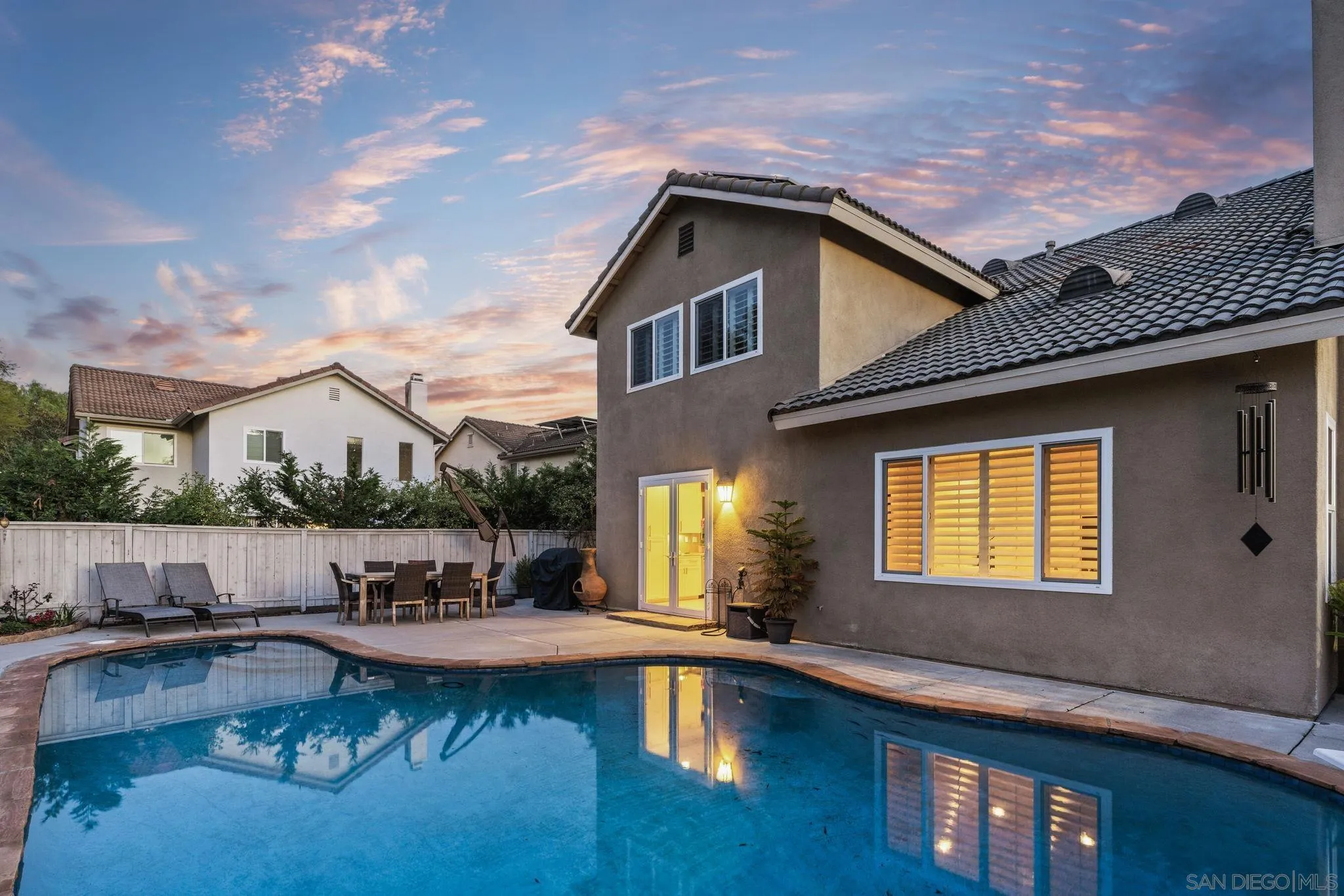 https://cdn.realtyfeed.com/cdn/127/260009033/8ac85d874d085abce3ea84f66ce3bdd8.webp