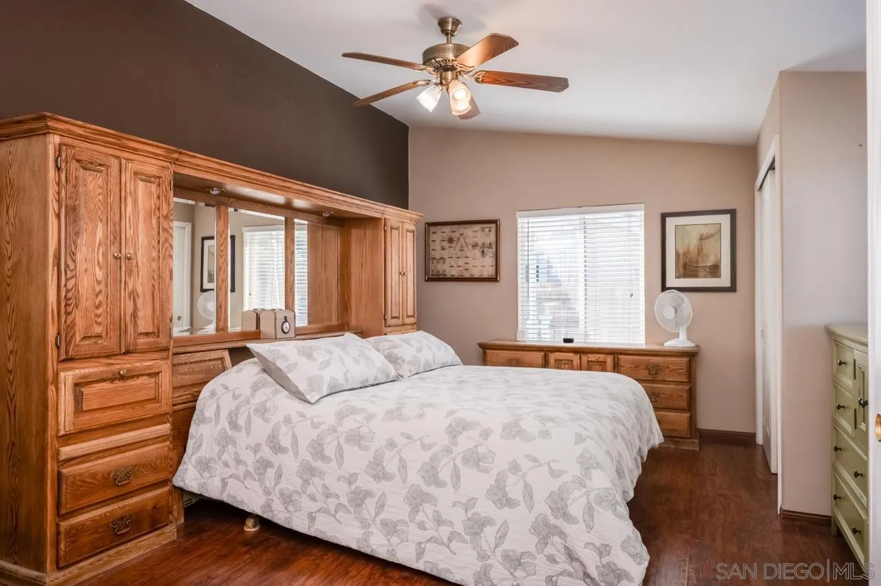 https://cdn.realtyfeed.com/cdn/127/260009037/646e9015482a37380be53fac1a651709.webp
