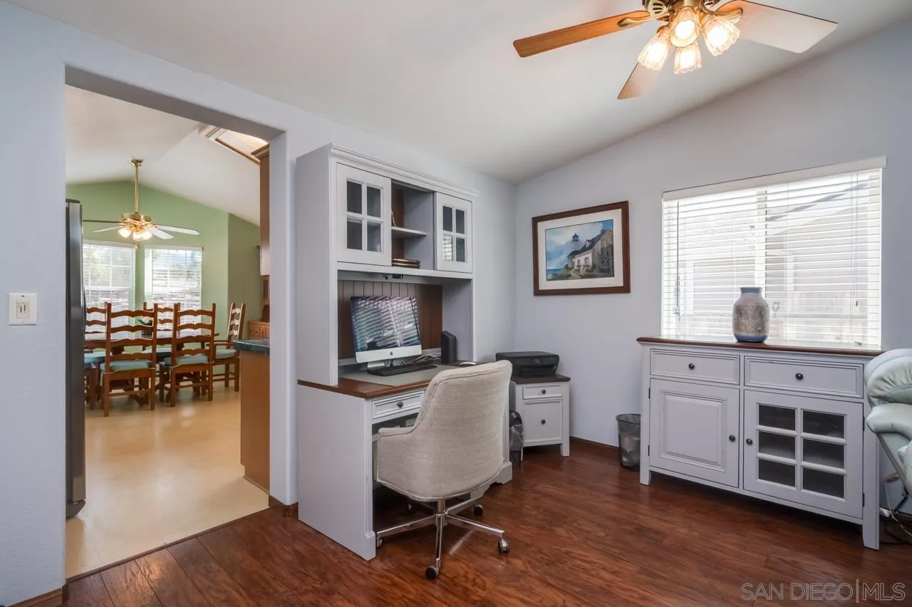 https://cdn.realtyfeed.com/cdn/127/260009037/b5b58080d12579b71d5c7ca8d39cc921.webp
