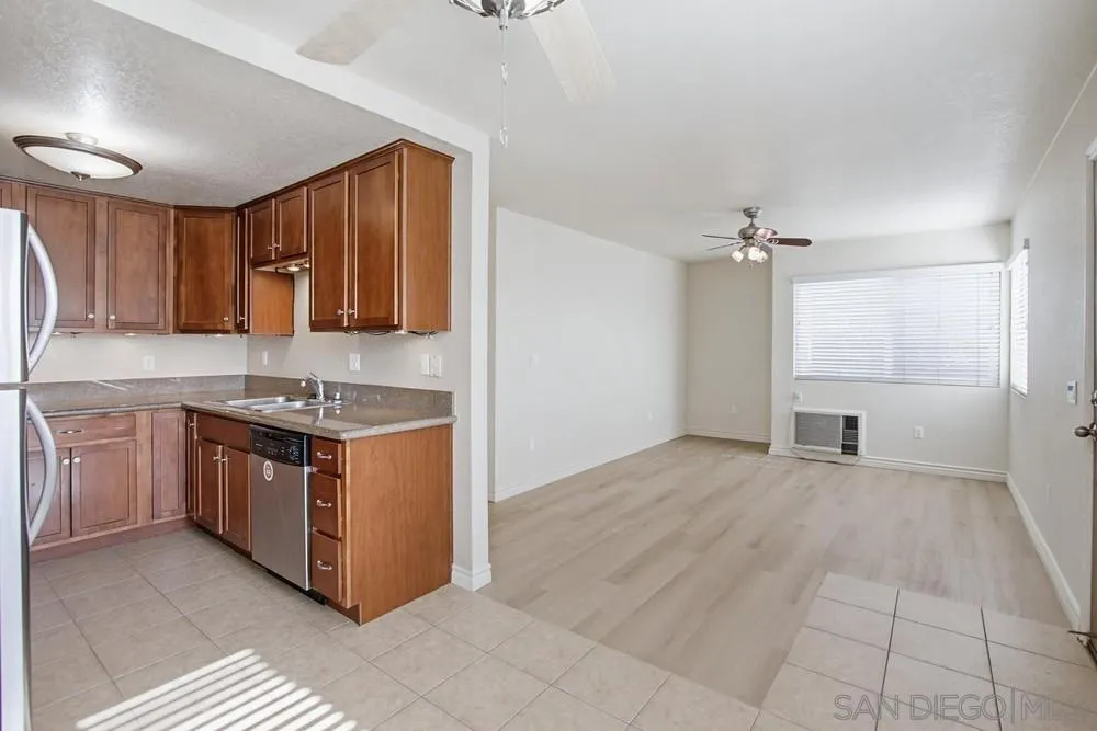 POWAY Condos For Sale Browse Active POWAY Condos For Sale