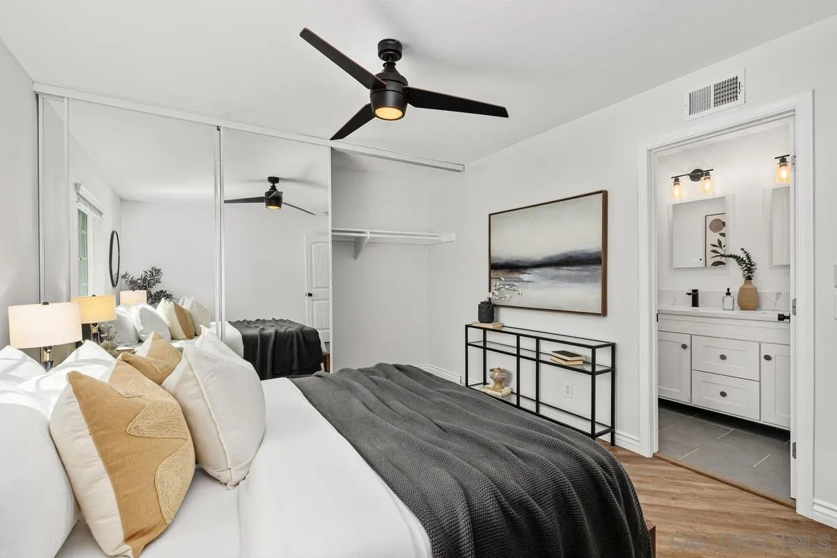8631 Flanders, San Diego, CA, 92126