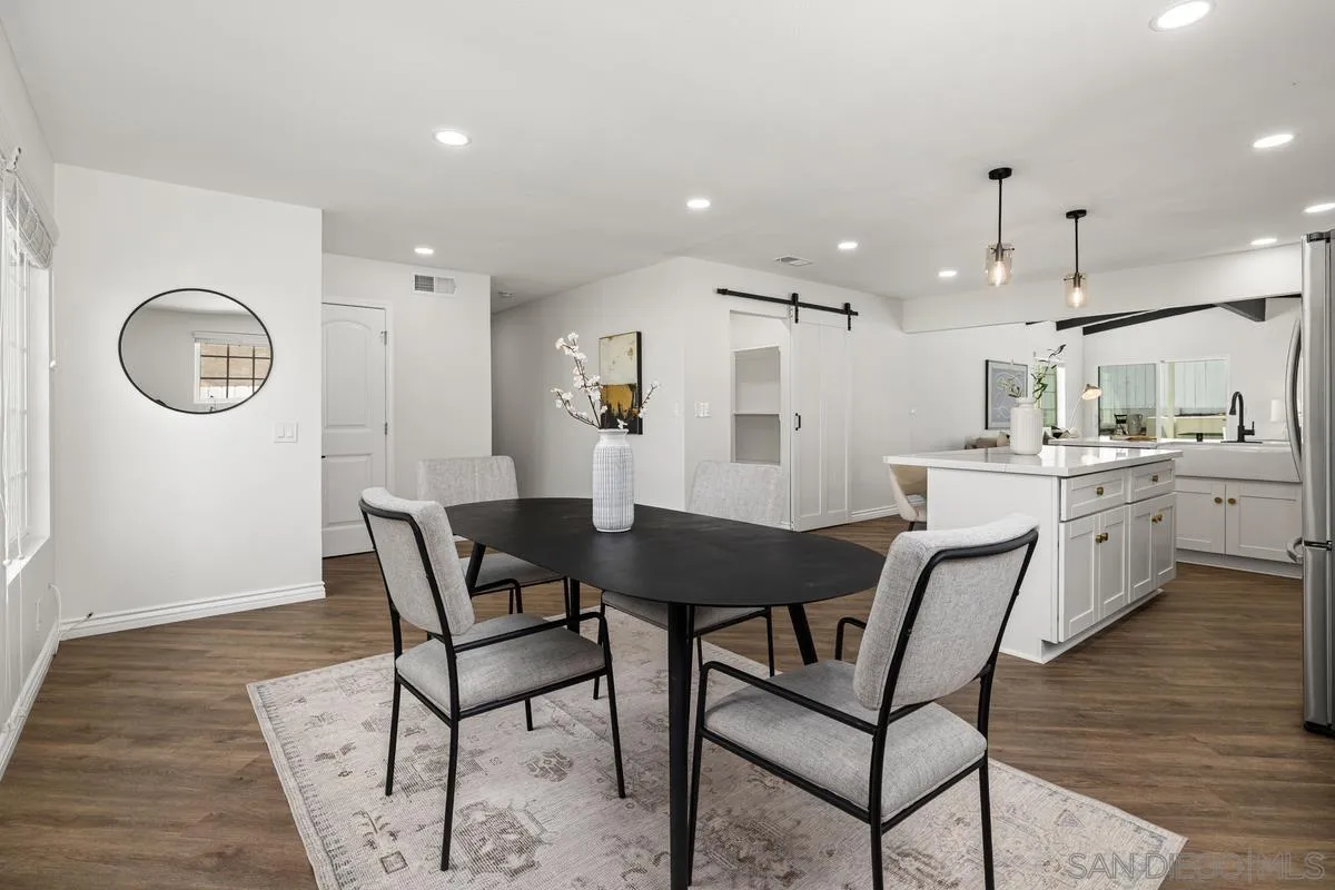 8631 Flanders, San Diego, CA, 92126