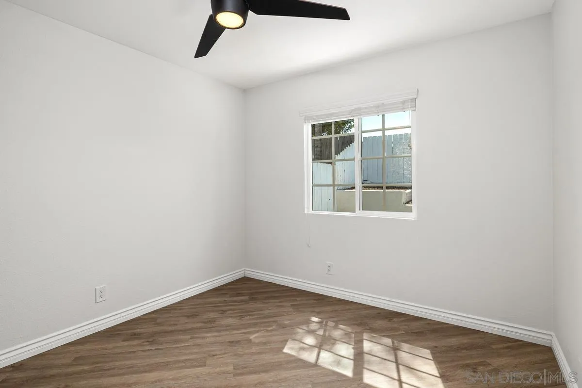 8631 Flanders, San Diego, CA, 92126