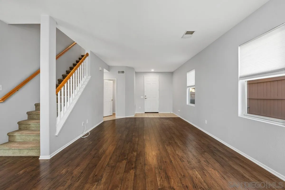 https://cdn.realtyfeed.com/cdn/127/260009043/31e480e678694fa84c416643039d0850.webp