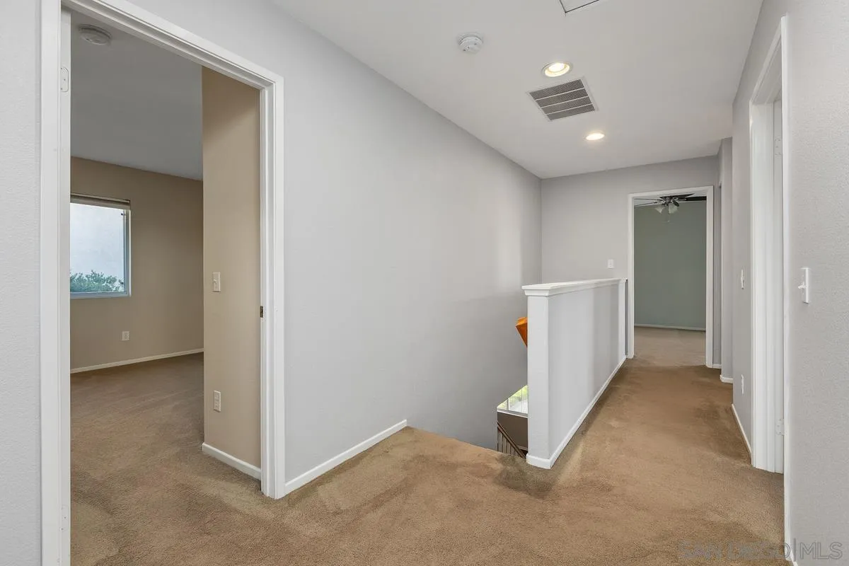 https://cdn.realtyfeed.com/cdn/127/260009043/d9208487c0e32df6f16a7777c00937c2.webp