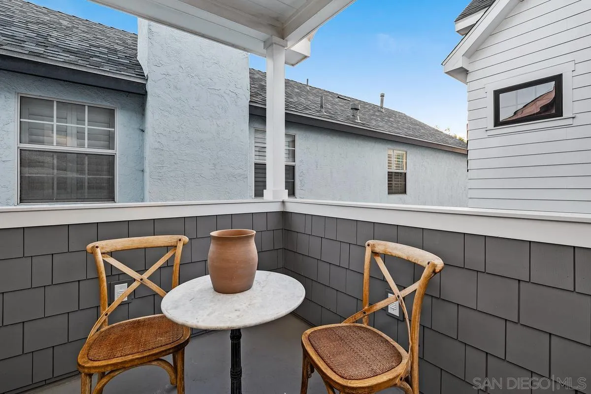 943 F Ave, Coronado, CA, 92118
