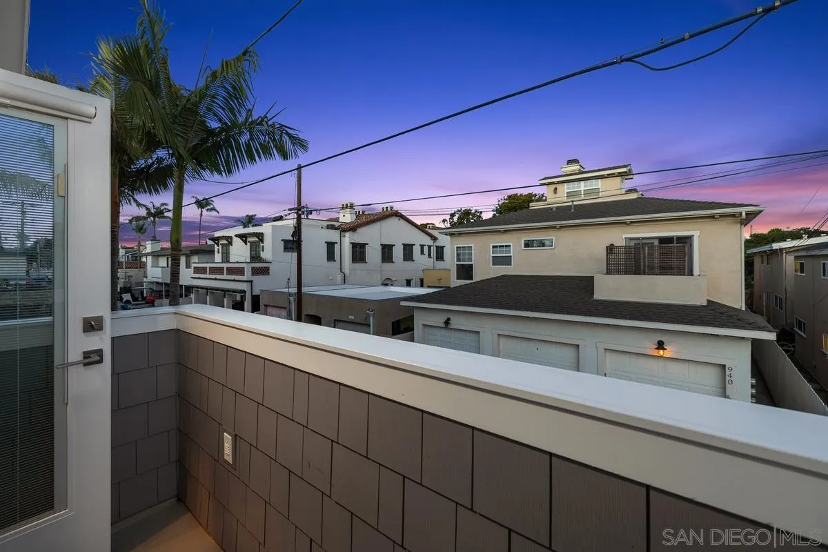 943 F Ave, Coronado, CA, 92118