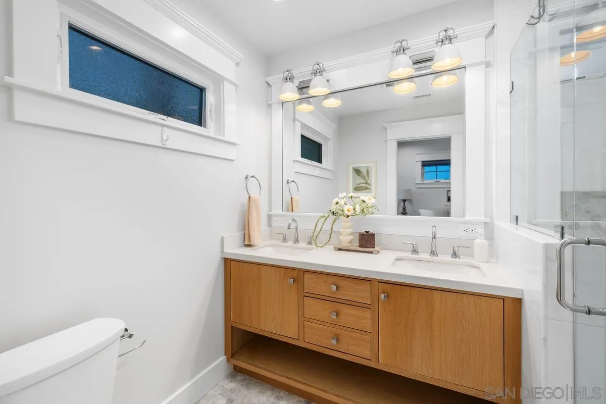 943 F Ave, Coronado, CA, 92118