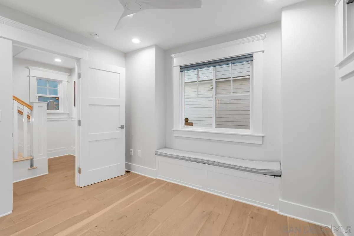 943 F Ave, Coronado, CA, 92118