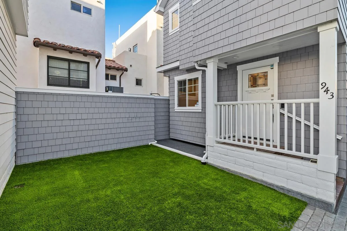 943 F Ave, Coronado, CA, 92118