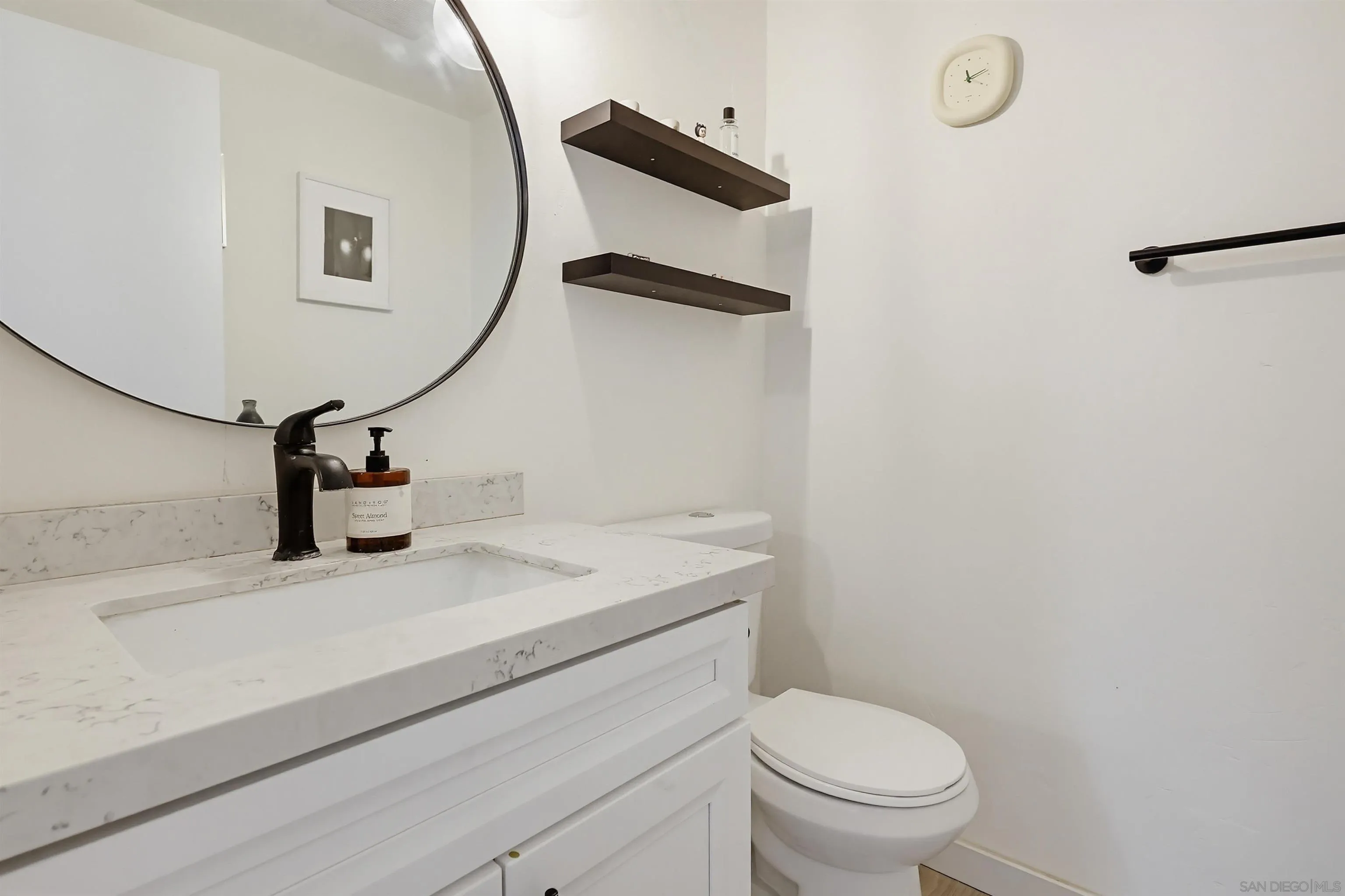 Photo #12: 260009048 Listing: Photo #12