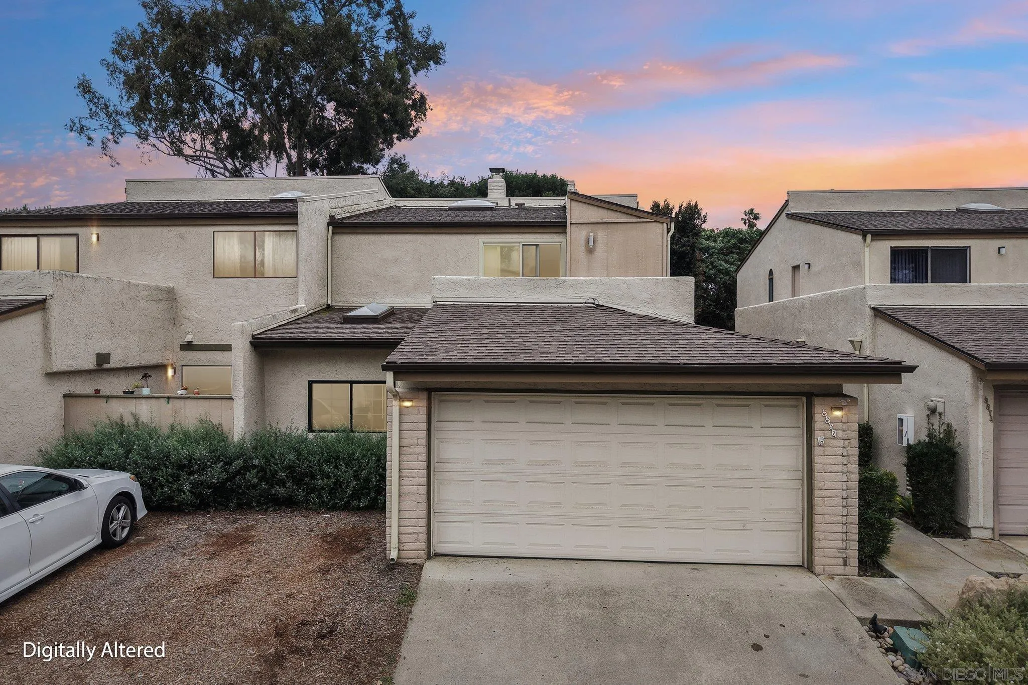 Photo #2: 260009051 Listing: Photo #2