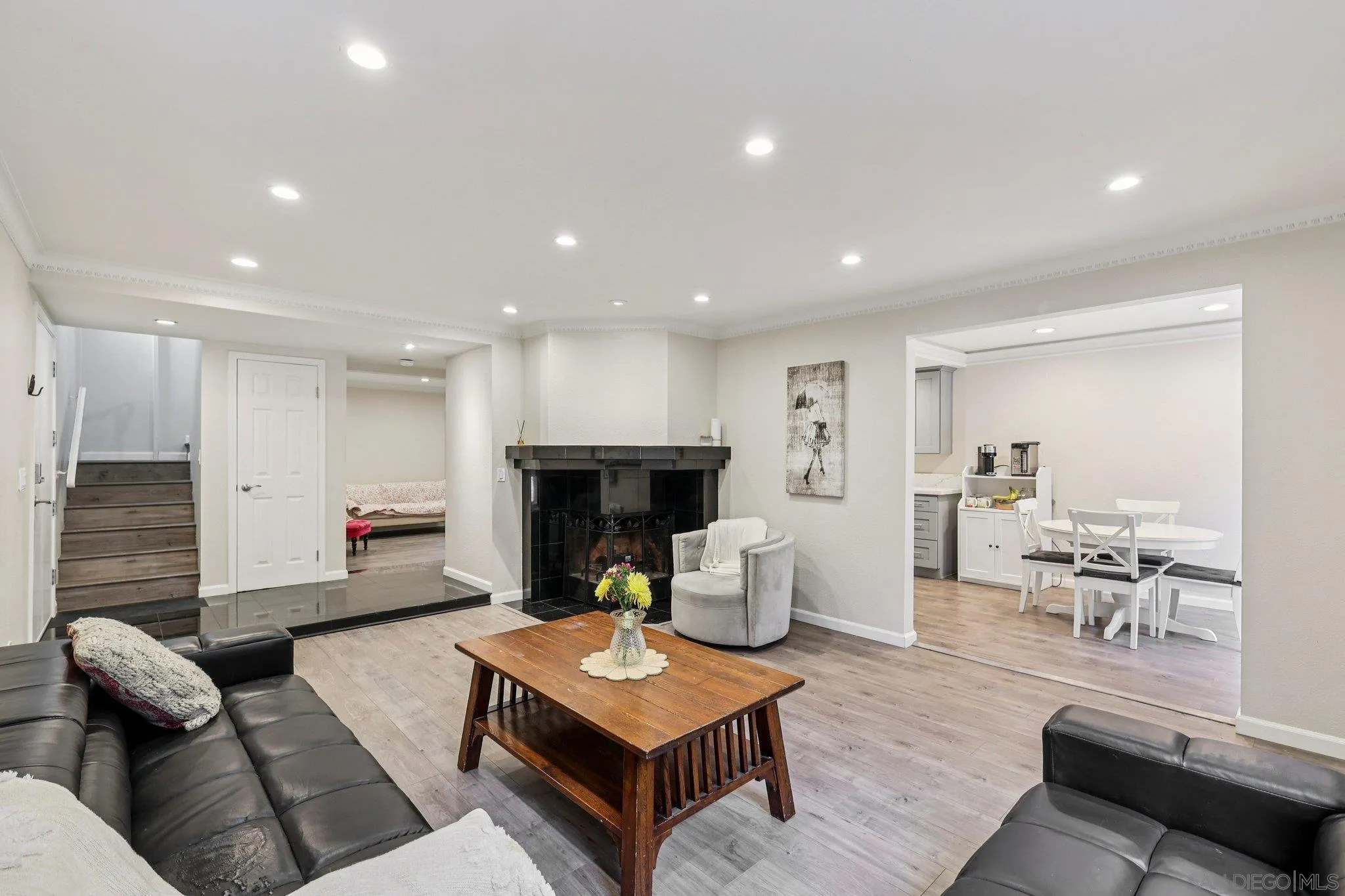 Photo #5: 260009051 Listing: Photo #5