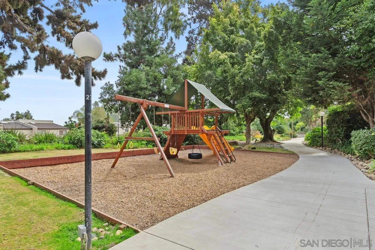 Photo #53: 260009051 Listing: Photo #53