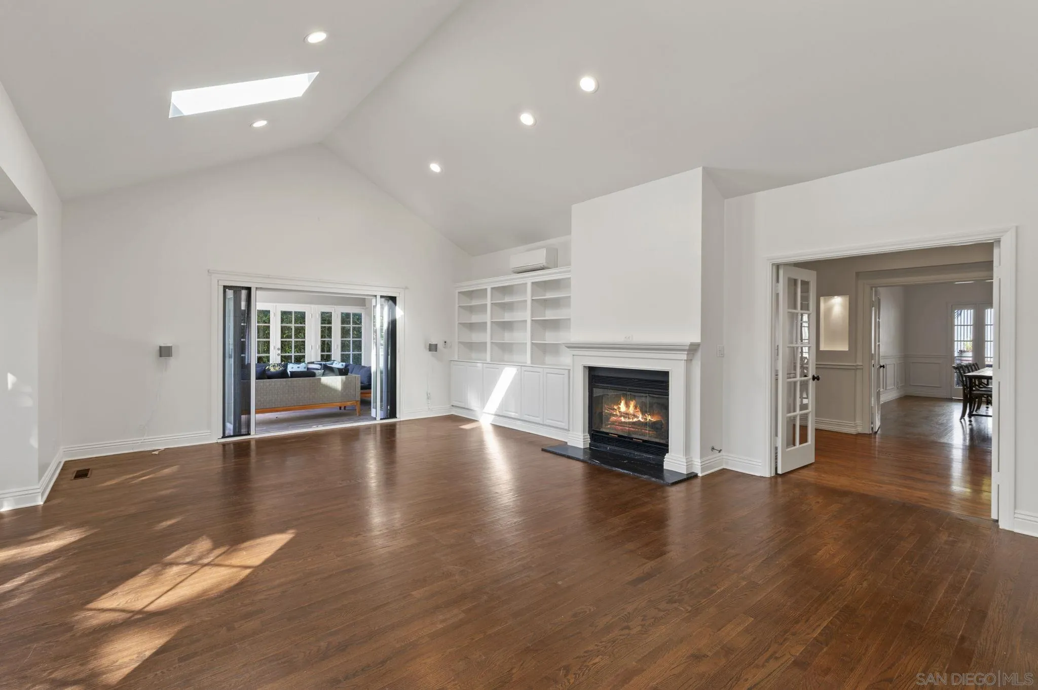 https://cdn.realtyfeed.com/cdn/127/260009056/96696aec2aafda22e0647e16fb3f6f24.webp