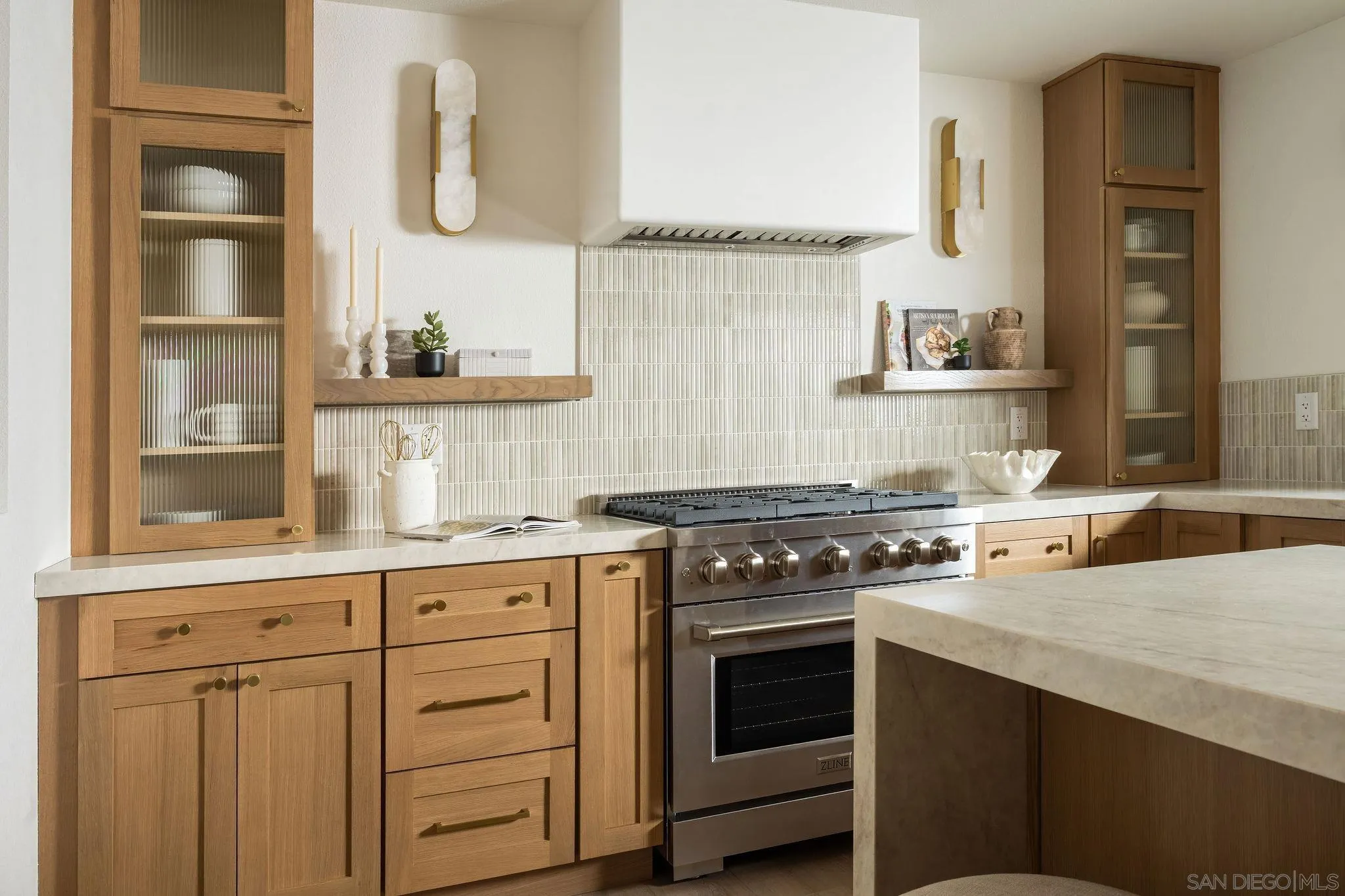 https://cdn.realtyfeed.com/cdn/127/260009059/06b7204ab8a8d131ad271ad98429e577.webp