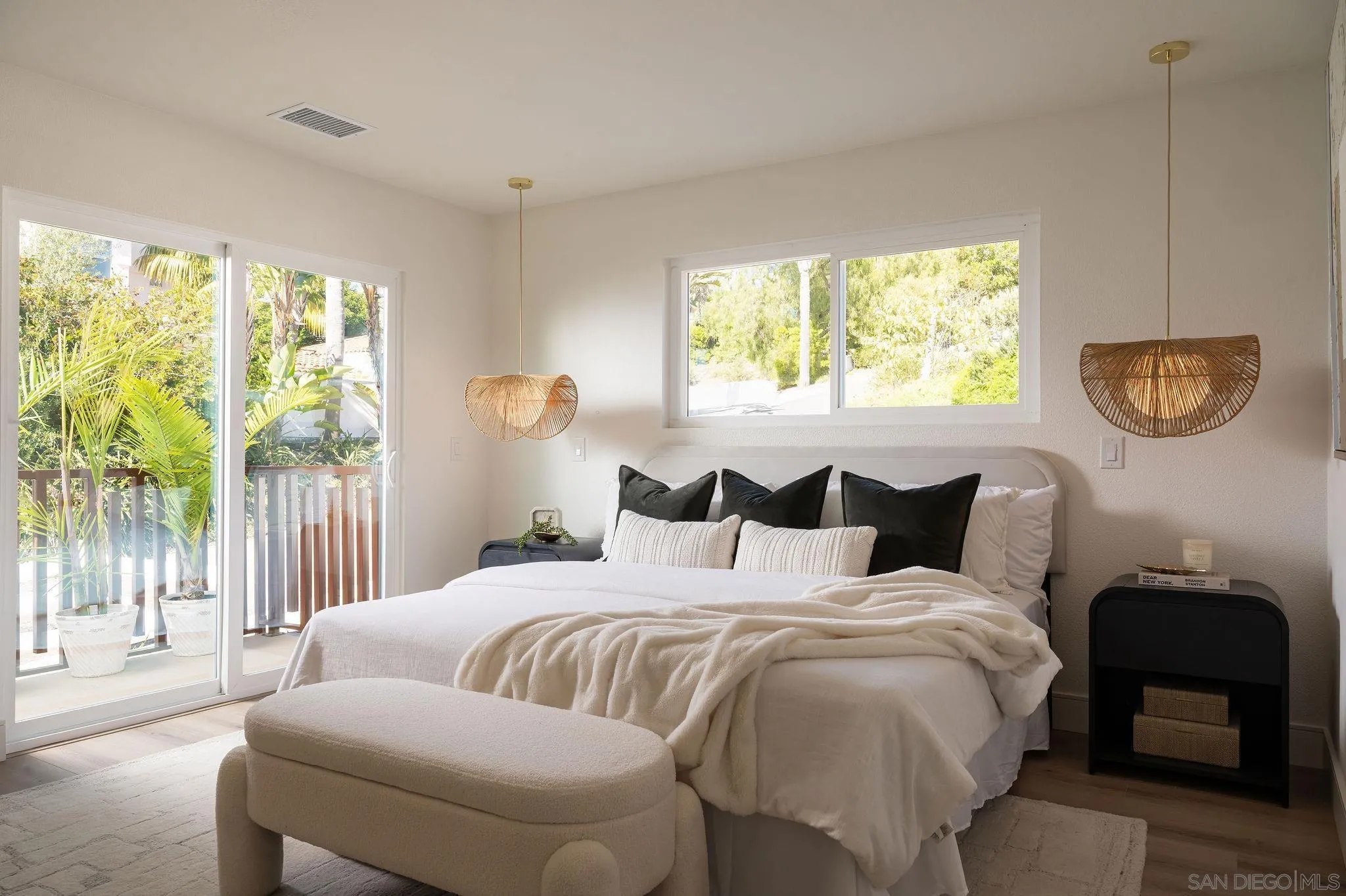 https://cdn.realtyfeed.com/cdn/127/260009059/54c7b439a68e06b92ea7c7fe1d3ccb08.webp