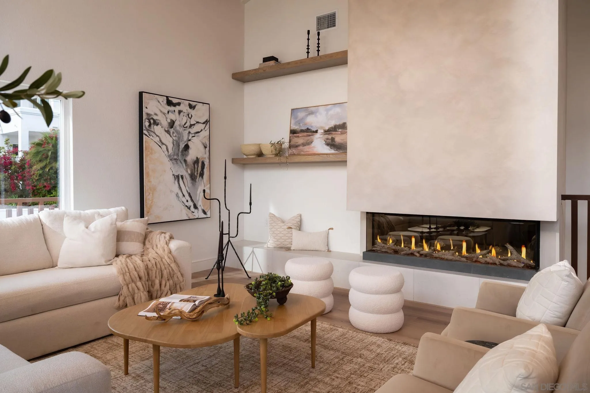 https://cdn.realtyfeed.com/cdn/127/260009059/c89e7cc6a388fb30867f8feb39c76d8a.webp