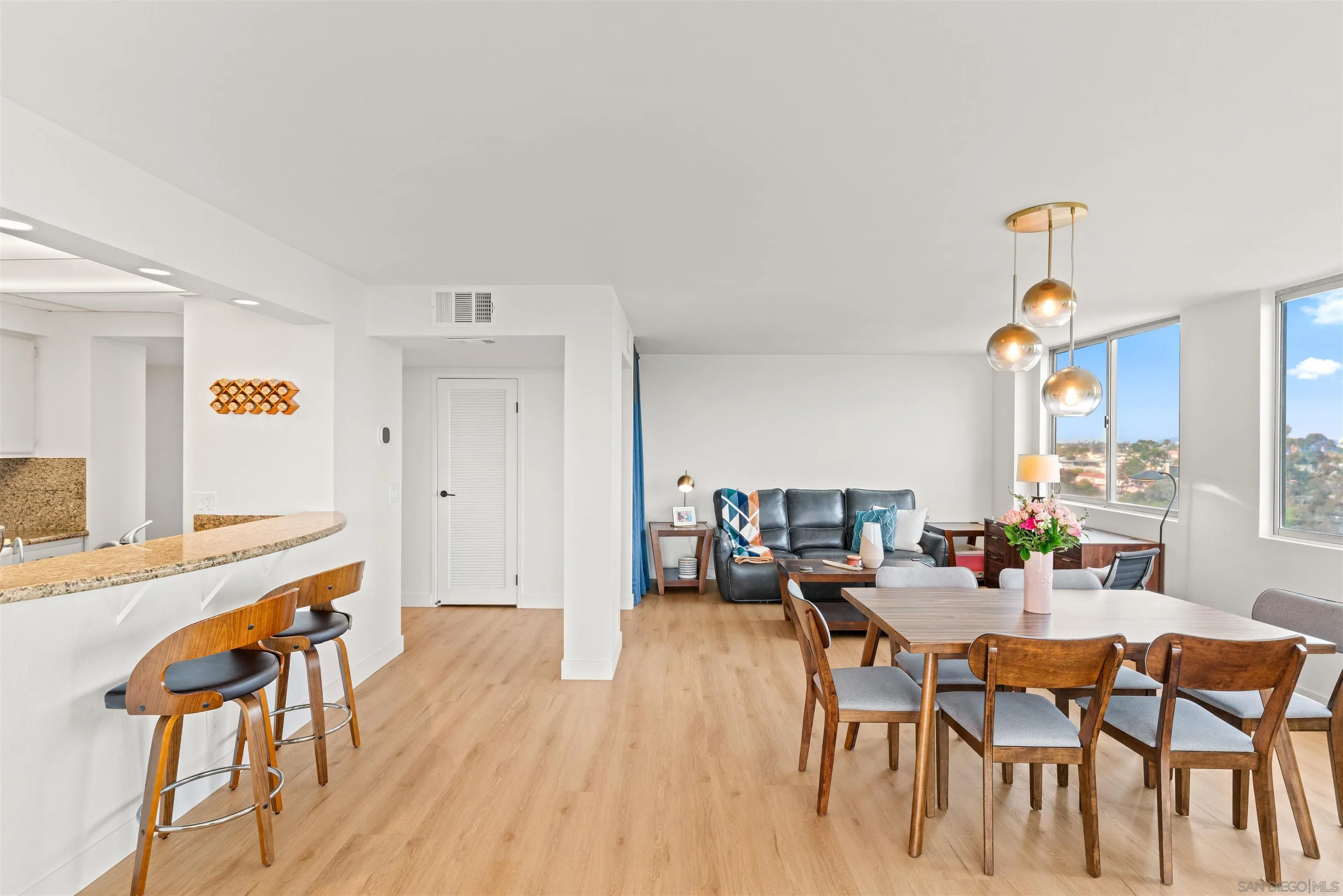 Photo #11: 260009062 Listing: Photo #11