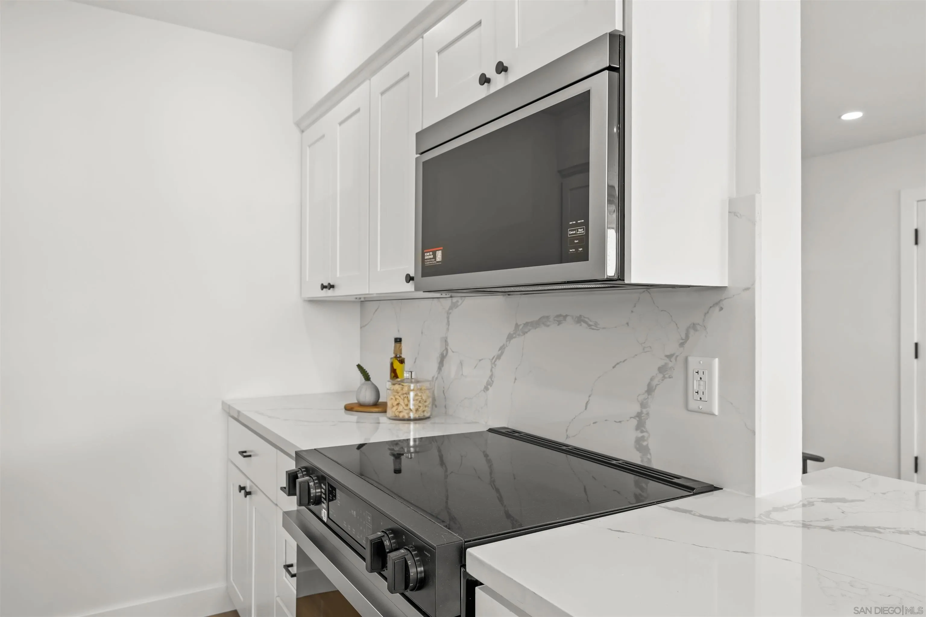 3920 Riviera Dr UNIT A, San Diego, CA, 92109