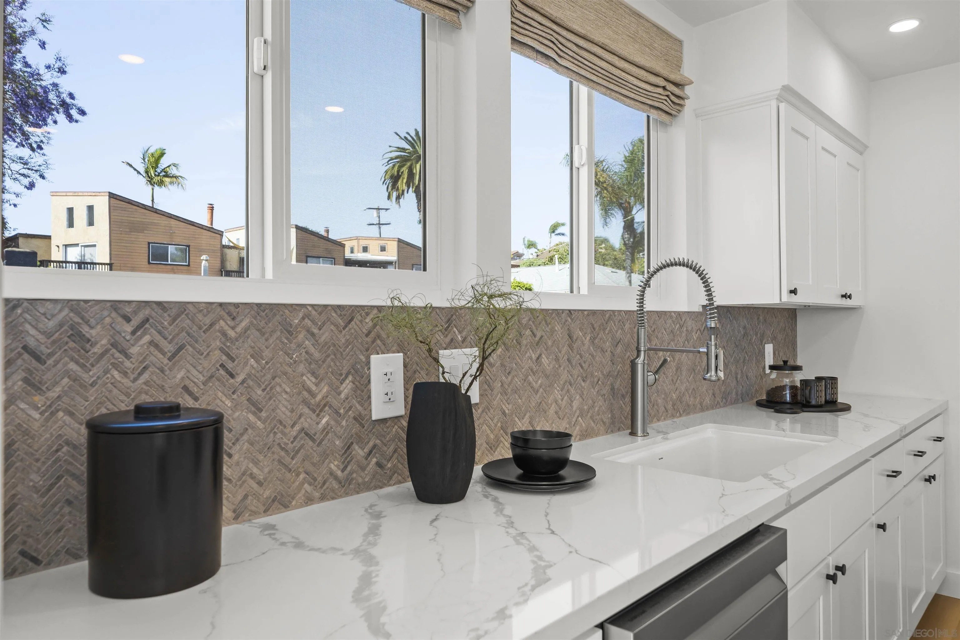 3920 Riviera Dr UNIT A, San Diego, CA, 92109