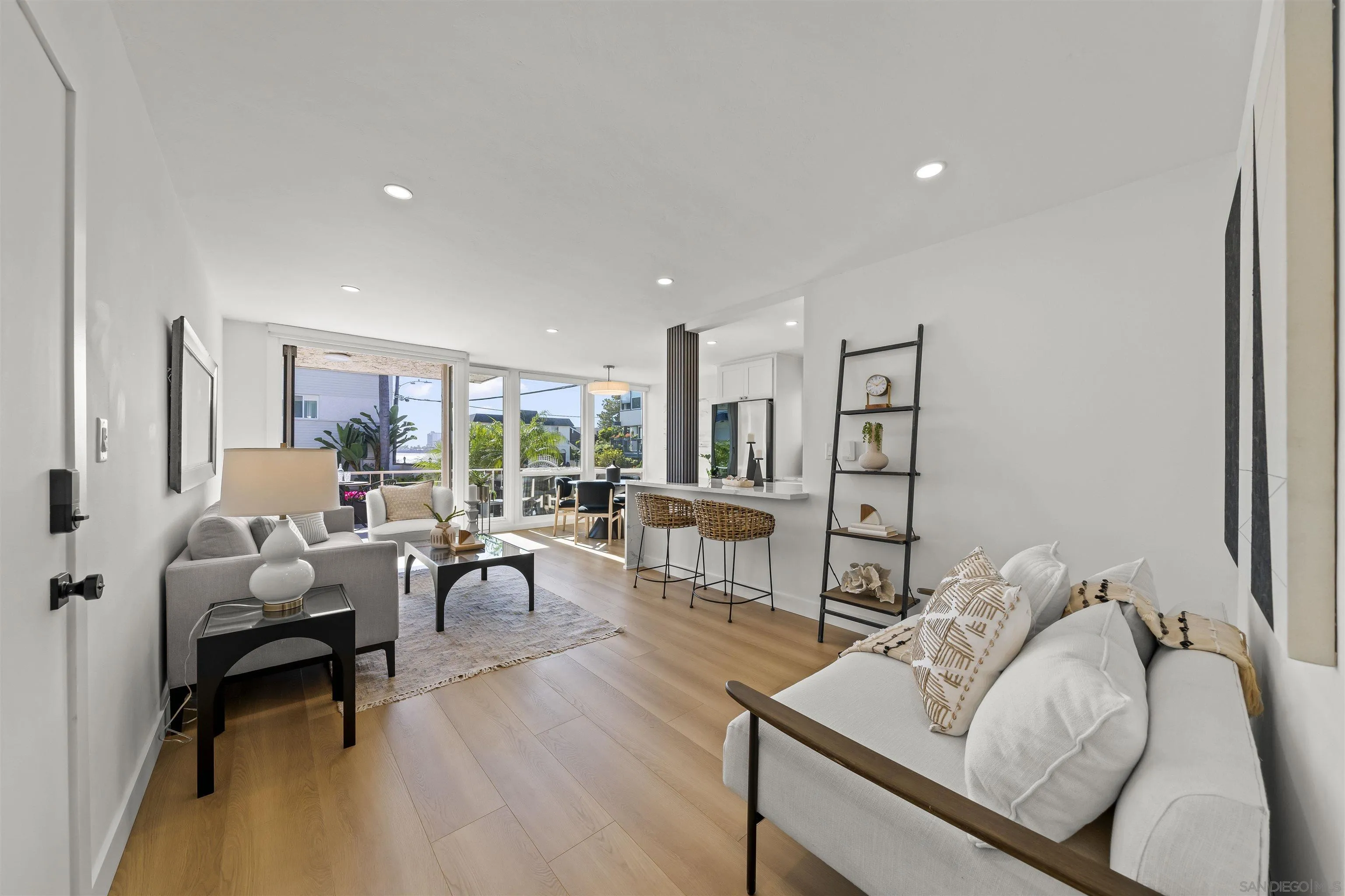 3920 Riviera Dr UNIT A, San Diego, CA, 92109