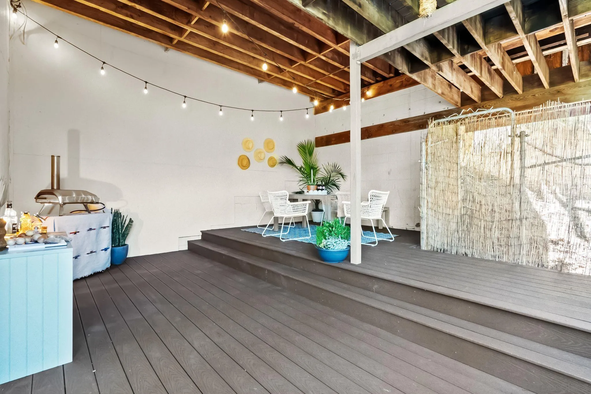 https://cdn.realtyfeed.com/cdn/127/260009069/a923c62ba7a7f7d0820deec03263db02.webp
