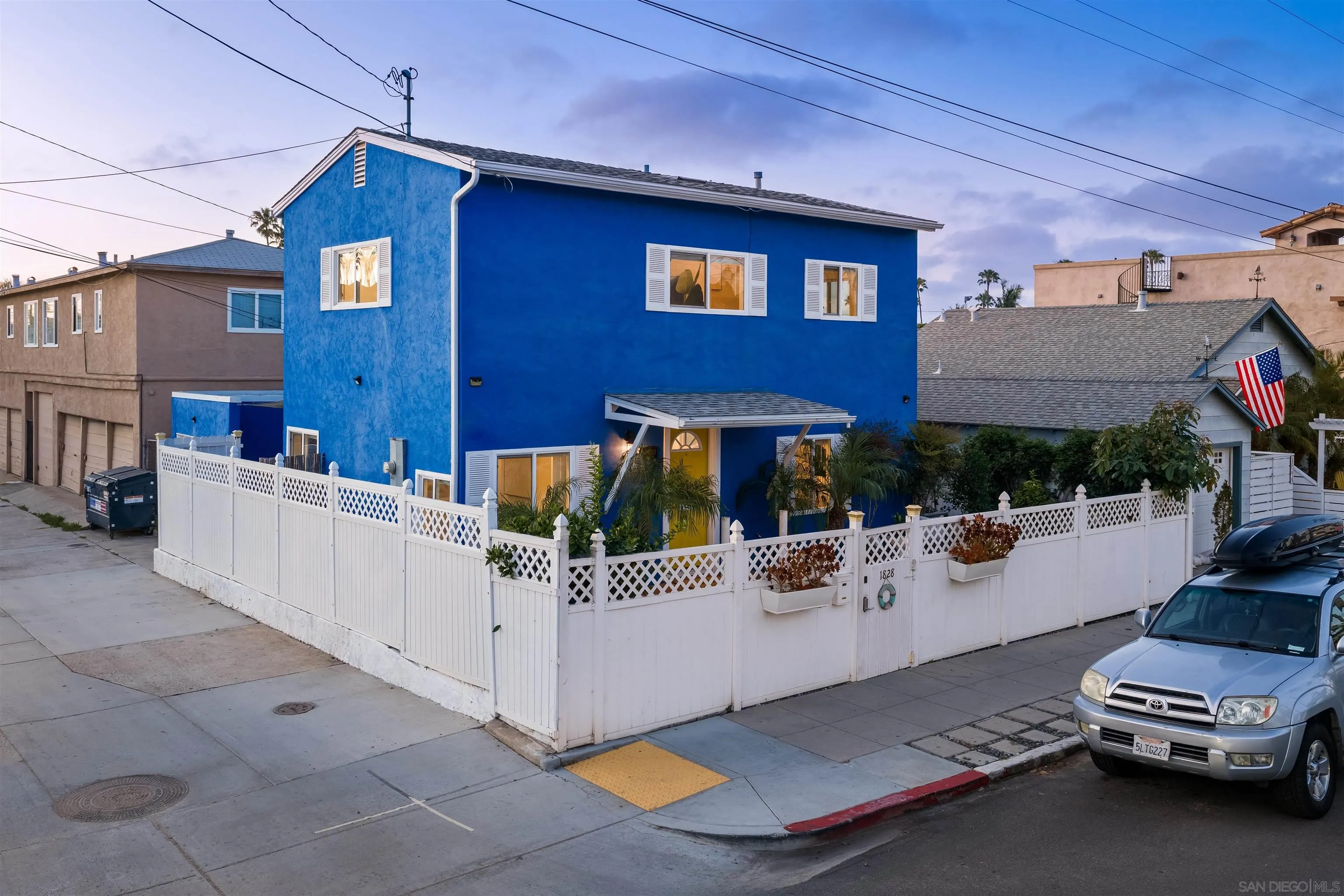 https://cdn.realtyfeed.com/cdn/127/260009070/34ec36dc7ab0e26e3fea76be970442f3.webp