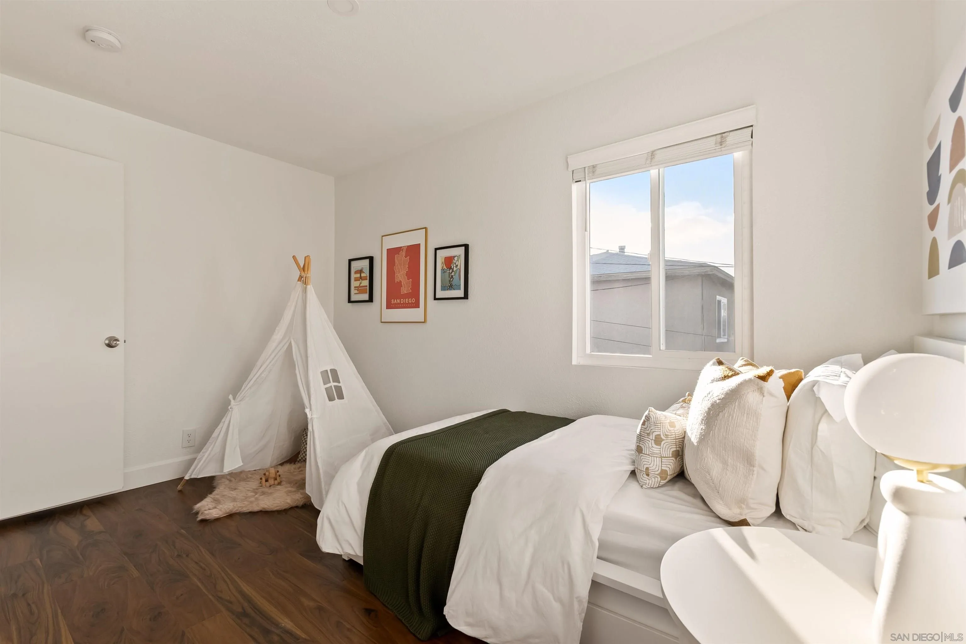 https://cdn.realtyfeed.com/cdn/127/260009070/379c8bde58323250a0cef4862231f8aa.webp