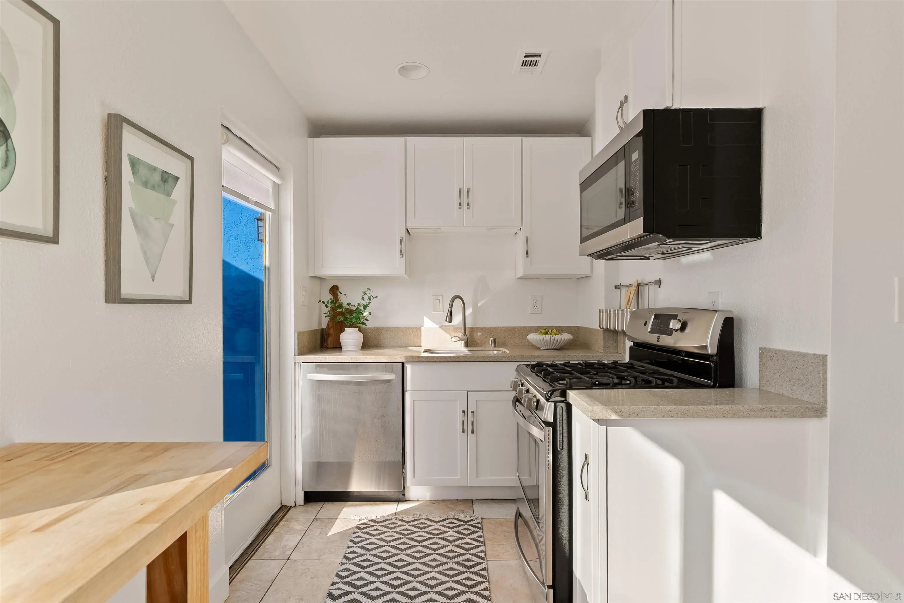 https://cdn.realtyfeed.com/cdn/127/260009070/ea69a948a19d38427db25d31ddd663b0.webp