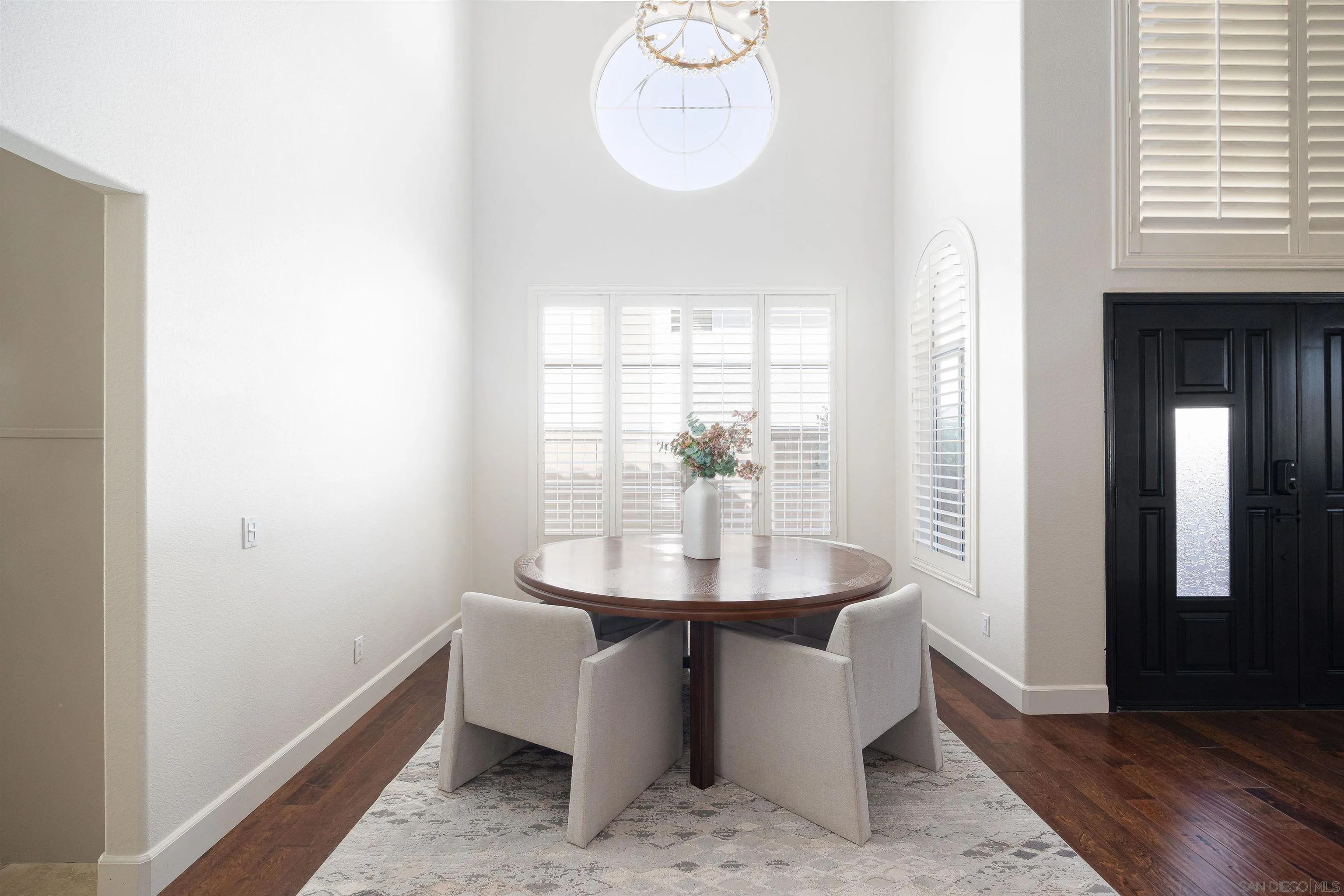 https://cdn.realtyfeed.com/cdn/127/260009072/325a94937c7ae2fa1982651125ad49eb.webp