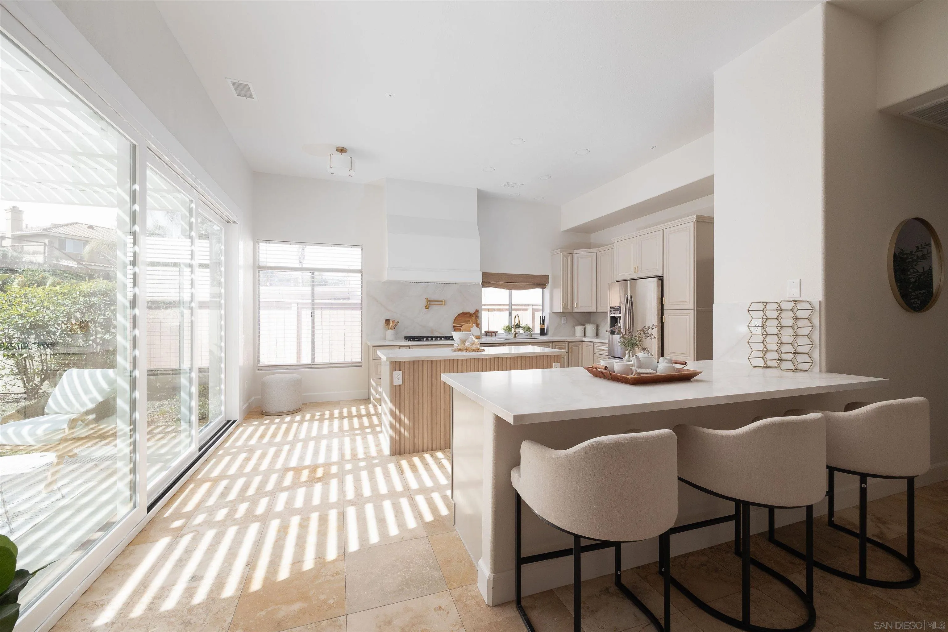 https://cdn.realtyfeed.com/cdn/127/260009072/9dbc4c94728cbf6c04cda37e708830d7.webp