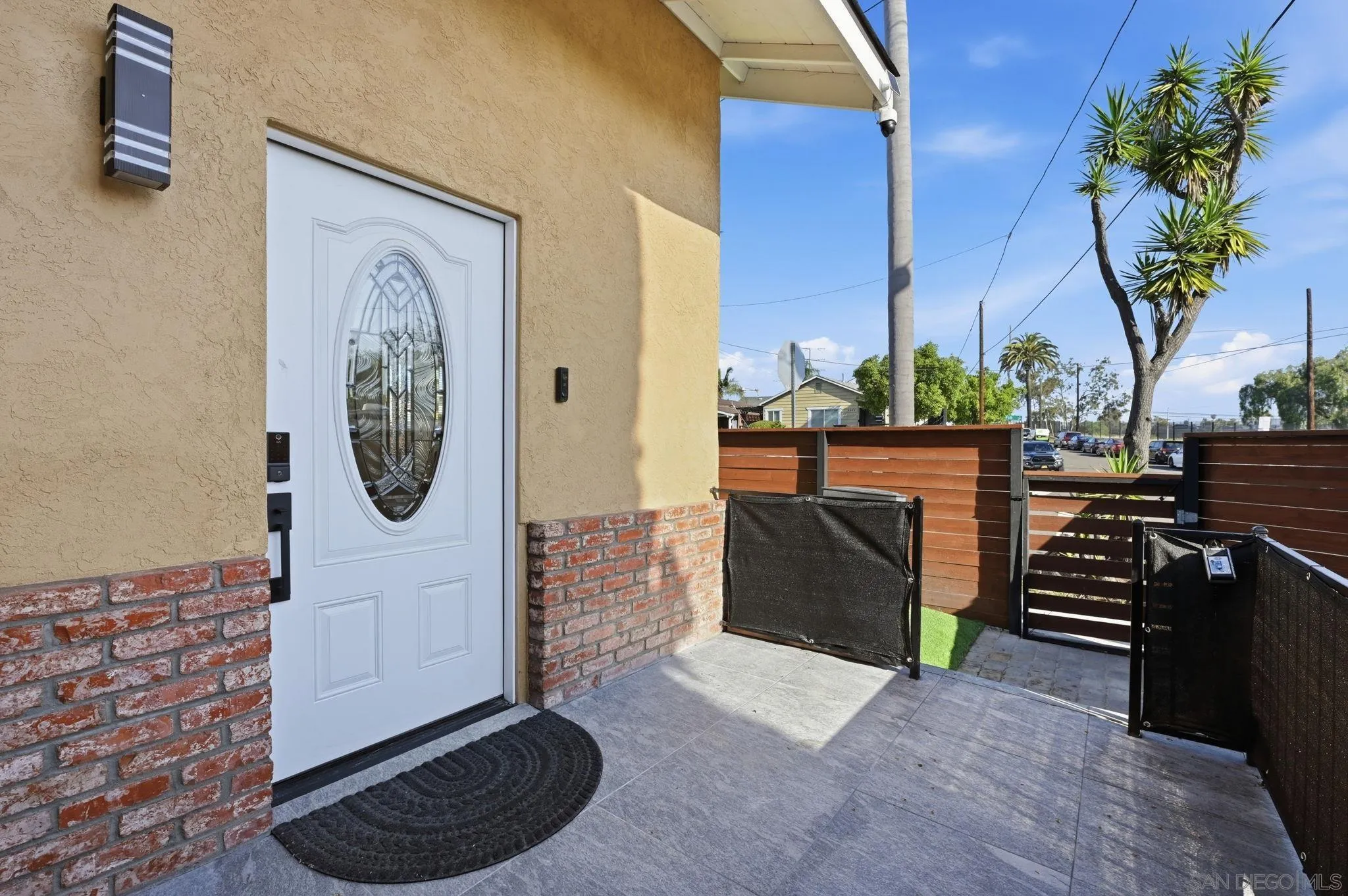 https://cdn.realtyfeed.com/cdn/127/260009075/a22ecf887321c4dc1b99152d294af501.webp